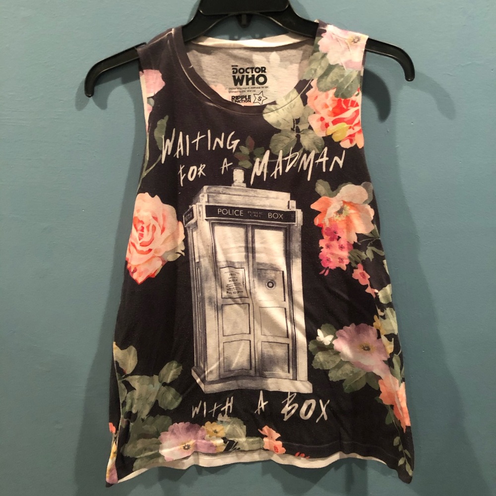 “Waiting for a Madman with a Box” DOCTOR WHO TANK